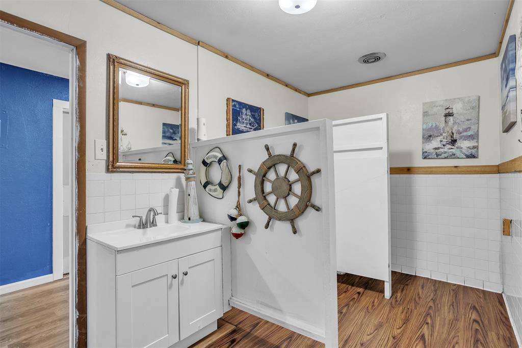 Original Cleburn - Commercial Sale