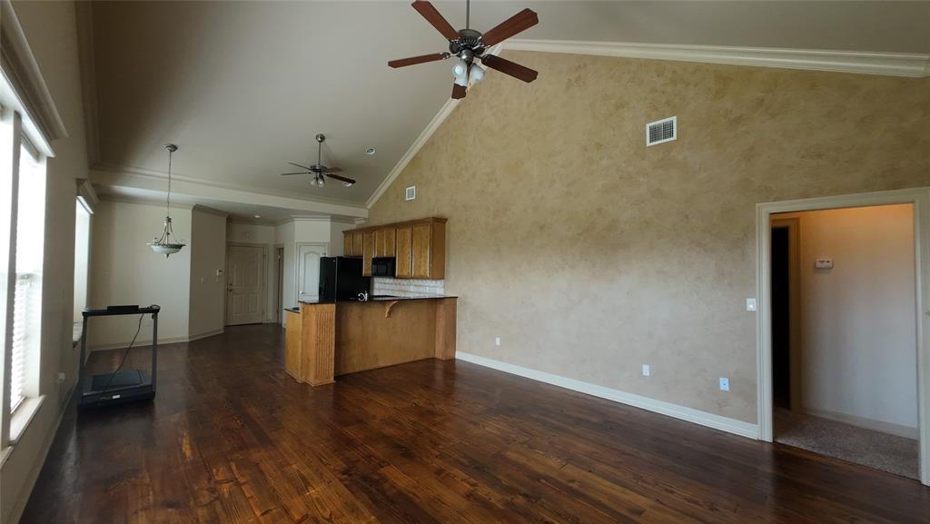 Villas At Stockwell Sub - Residential Lease