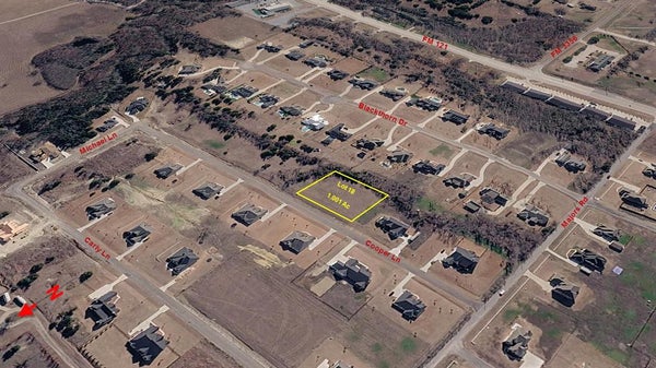 172 COOPER LN, VAN ALSTYNE, TX 75495 - Image 91004d2b3301b8ed0f5d014490fdb46a/1114128288