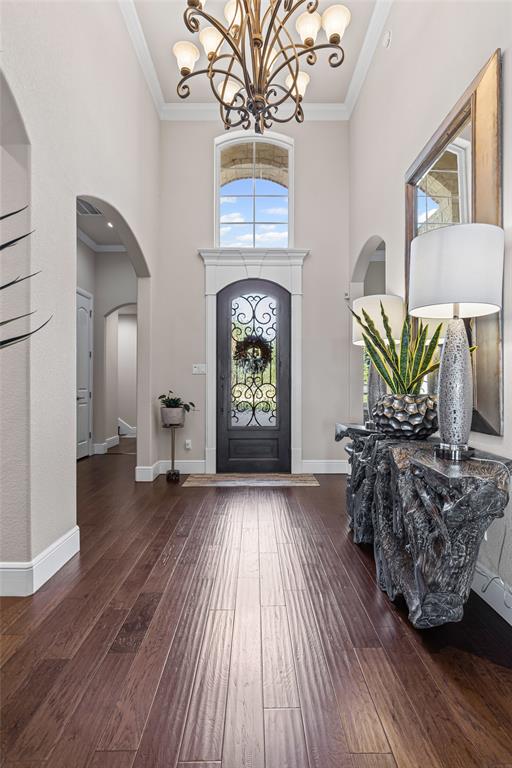 7006 Lake Village Court