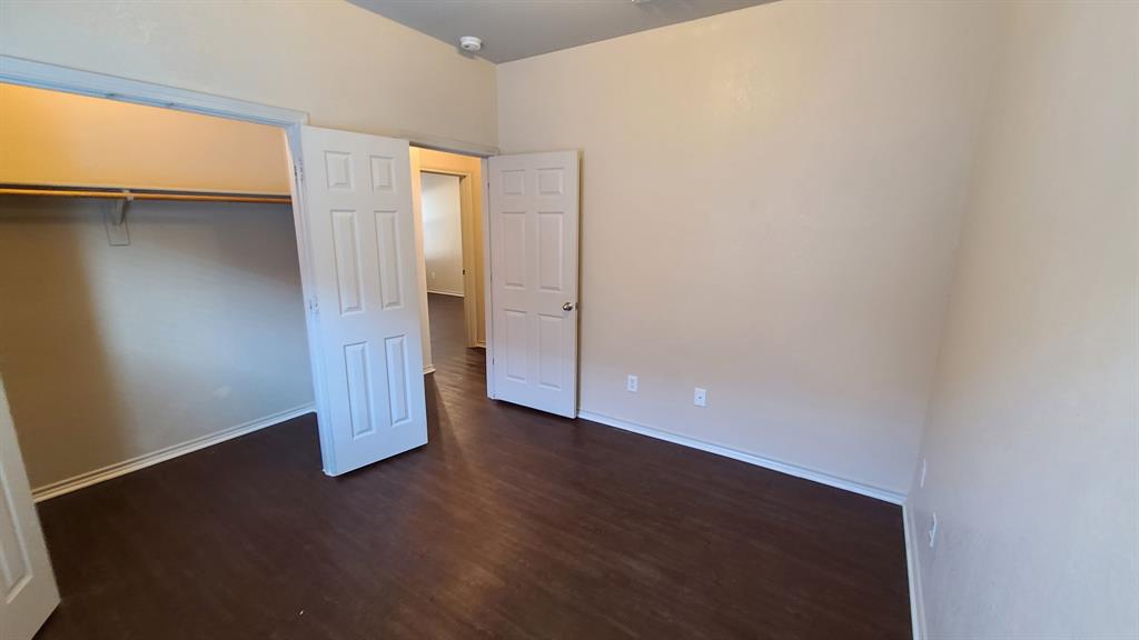 Mistletoe Hill Ph I & II - Residential Lease