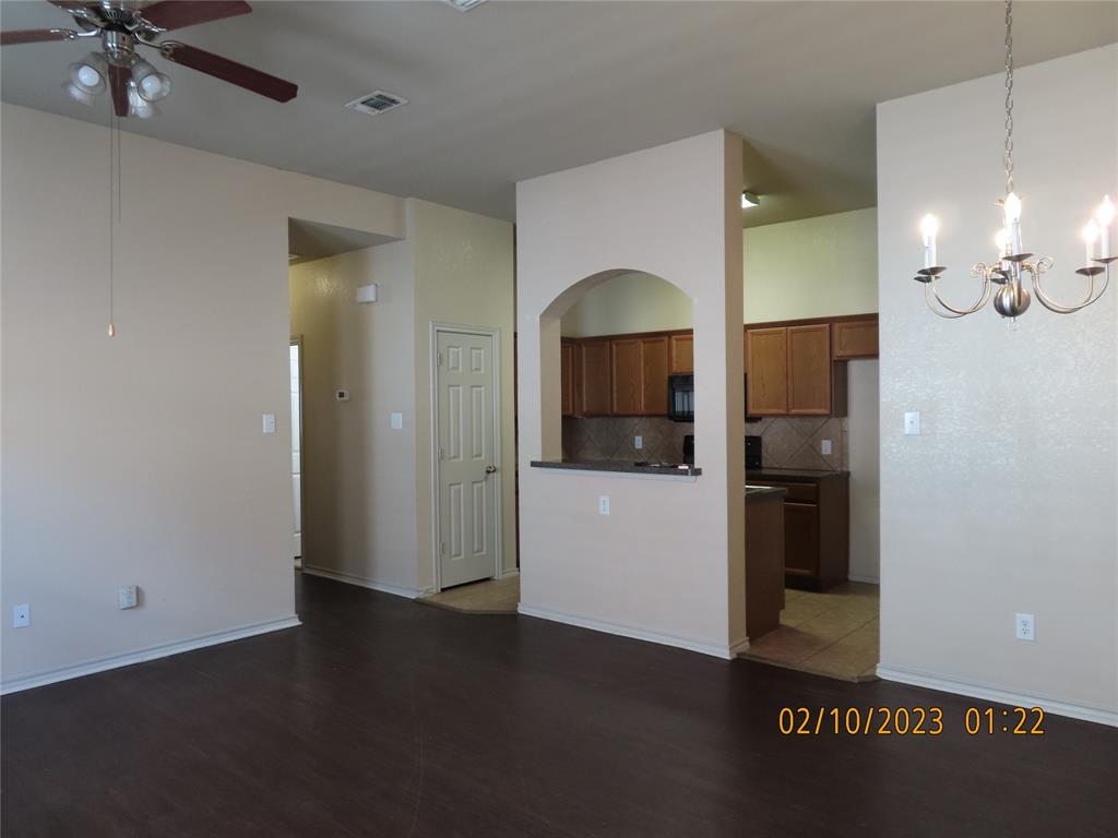 806 Walnut Street