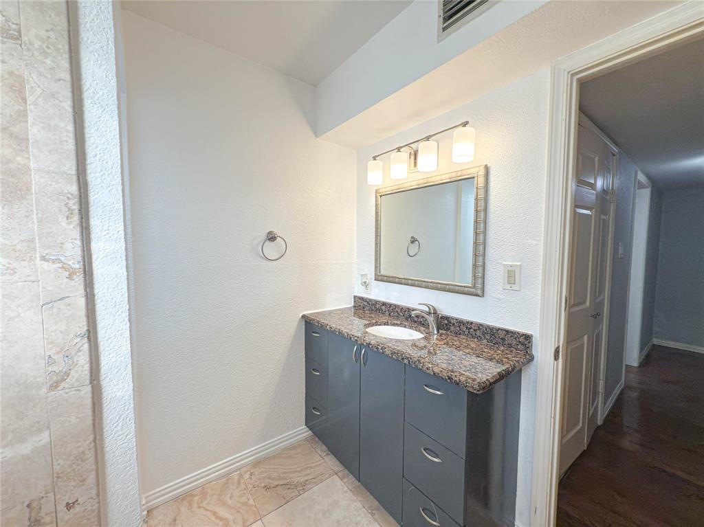 Cazen Condo - Residential Lease