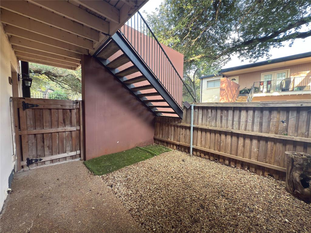 Cazen Condo - Residential Lease