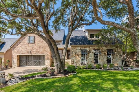 1308 Parkwood Court McKinney TX 75072