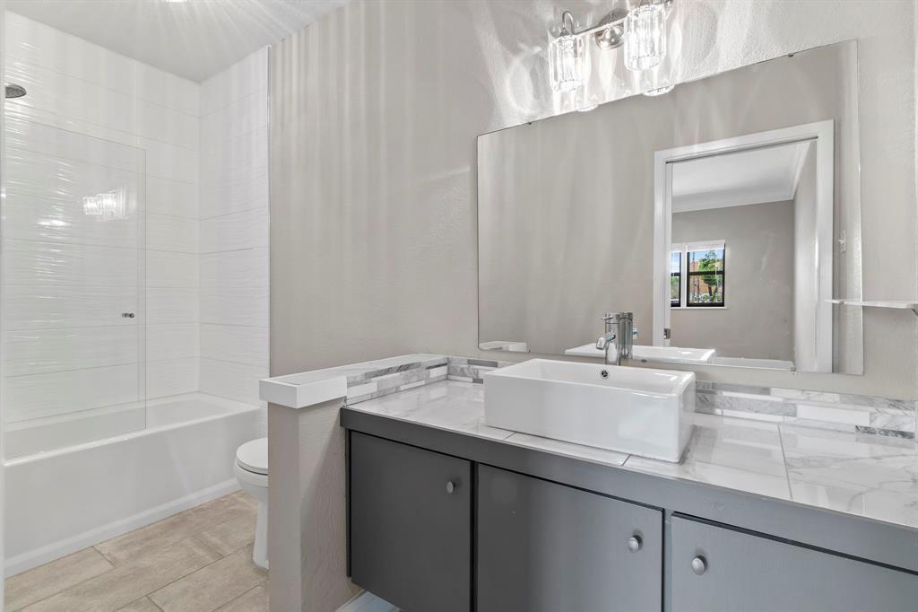 Royal Lane Condo 5800 - Residential Lease