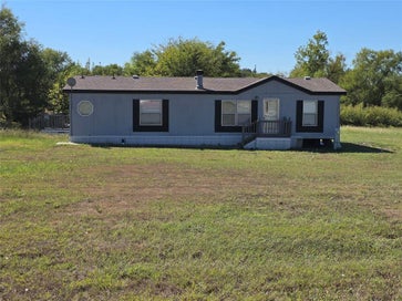 5905 Texas Street Joshua TX 76058