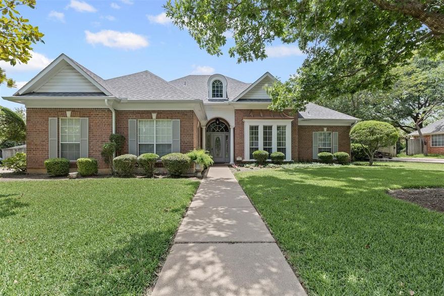 This well maintained home located in established neighborhood has so much to offer.  Step into the grand entry with tall ceiling and tile floors and inviting living area with fireplace open to dining room that offers a wet bar and cabinets. Kitchen is great in size with granite counter tops, built in appliances, island with storage, walk in pantry. Wonderful light and bright breakfast room to enjoy your morning coffee, even offers a built in desk area. Then you have a nicely done sun room with abundance of windows looking out to the inground pool and also offers built in cabinets. Large Family room in the back with built ins and even a half bath that works well for guest coming in from the pool. Wet bar area with fridge in the family room and plenty of storage space. Master suite is split form the other two bedrooms and offers large ensuite master bath with separate free standing soaking tub, separate shower and two vanities. Large walk in closet with two doors. The other two bedrooms offer nice size closets and a jack and jill bath that is perfect for all. Outside you will find large covered patio with inground pool with a slide, plus a hot tub all that makes entertaining easy, even enough yard that is connected to have that extra grassy area. new roof and new gutters recently installed June 2025