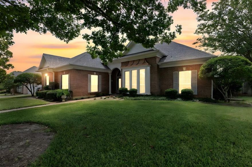 This well maintained home located in established neighborhood has so much to offer.  Step into the grand entry with tall ceiling and tile floors and inviting living area with fireplace open to dining room that offers a wet bar and cabinets. Kitchen is great in size with granite counter tops, built in appliances, island with storage, walk in pantry. Wonderful light and bright breakfast room to enjoy your morning coffee, even offers a built in desk area. Then you have a nicely done sun room with abundance of windows looking out to the inground pool and also offers built in cabinets. Large Family room in the back with built ins and even a half bath that works well for guest coming in from the pool. Wet bar area with fridge in the family room and plenty of storage space. Master suite is split form the other two bedrooms and offers large ensuite master bath with separate free standing soaking tub, separate shower and two vanities. Large walk in closet with two doors. The other two bedrooms offer nice size closets and a jack and jill bath that is perfect for all. Outside you will find large covered patio with inground pool with a slide, plus a hot tub all that makes entertaining easy, even enough yard that is connected to have that extra grassy area. new roof and new gutters recently installed June 2025