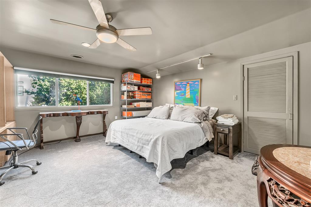 Walnut Hill Park 02 - Residential