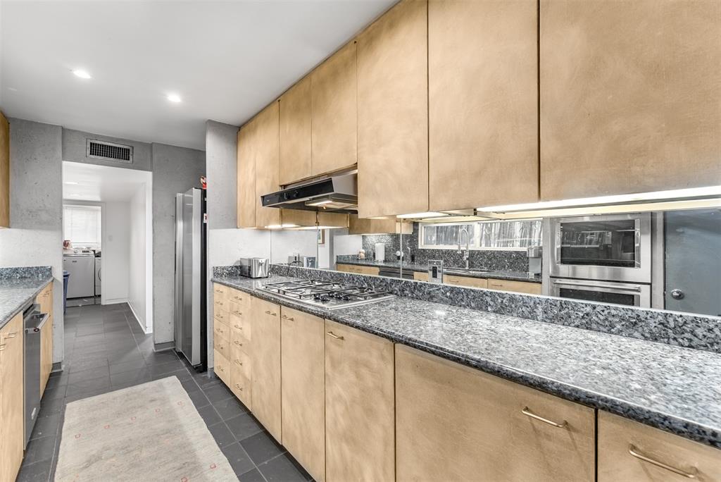 Walnut Hill Park 02 - Residential