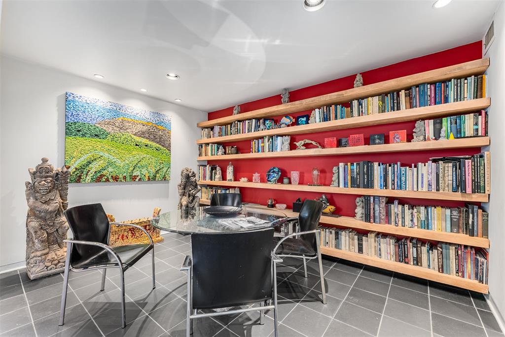 Walnut Hill Park 02 - Residential