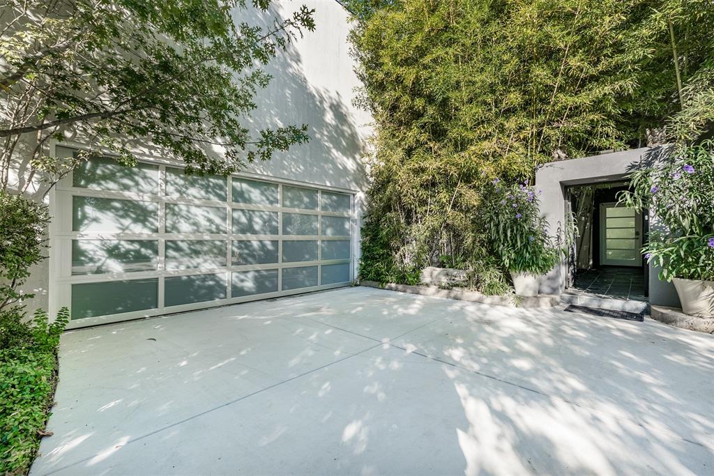 Walnut Hill Park 02 - Residential