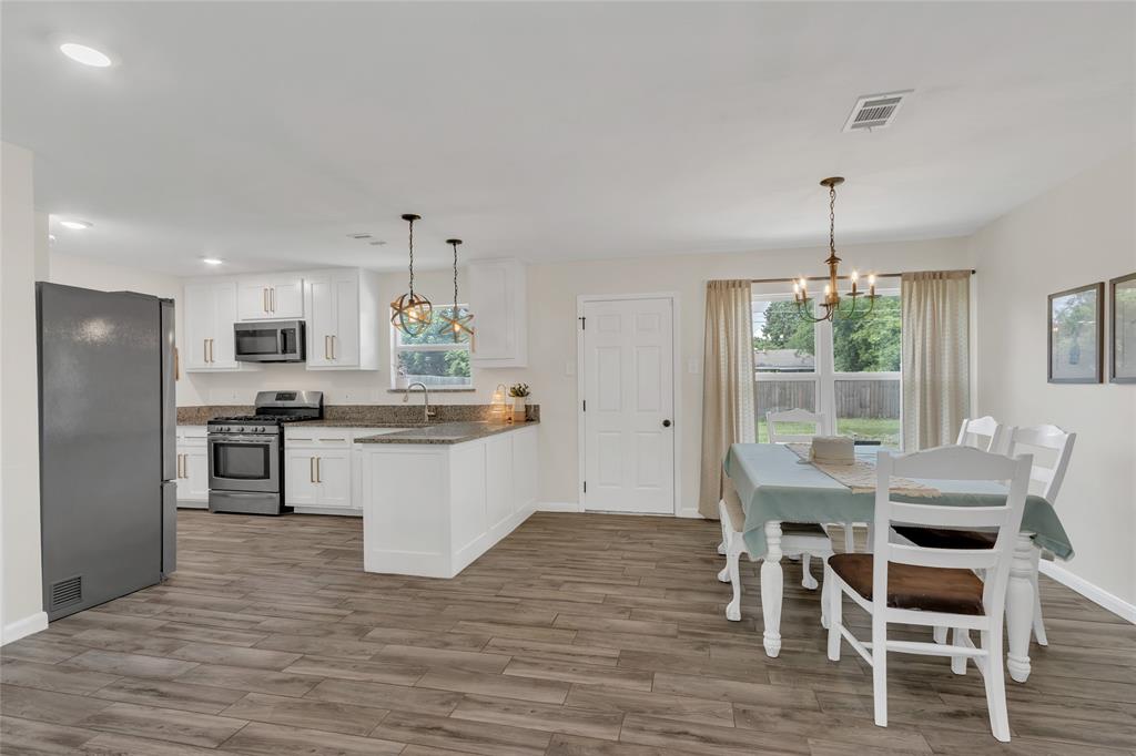 Richardson Terrace 03 - Residential