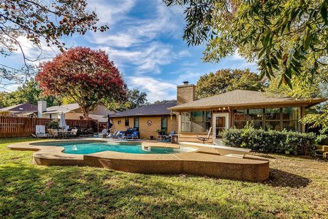 A home in Burleson