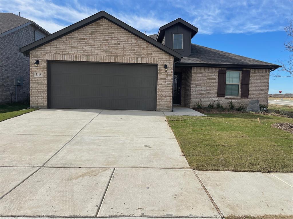 Stark Farms, Phase 2, Blk Q, Lot 2 - Residential Lease