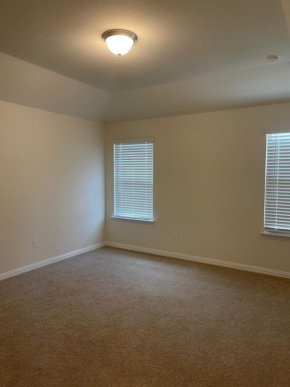 Stark Farms, Phase 2, Blk Q, Lot 2 - Residential Lease