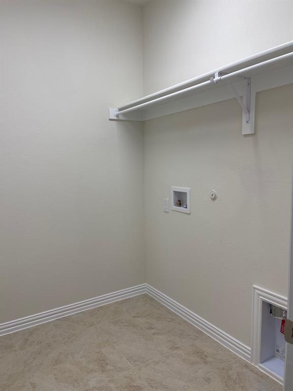 Stark Farms, Phase 2, Blk Q, Lot 2 - Residential Lease