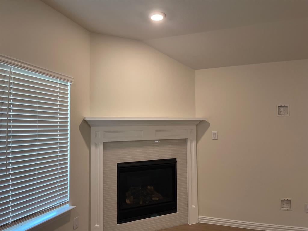 Stark Farms, Phase 2, Blk Q, Lot 2 - Residential Lease