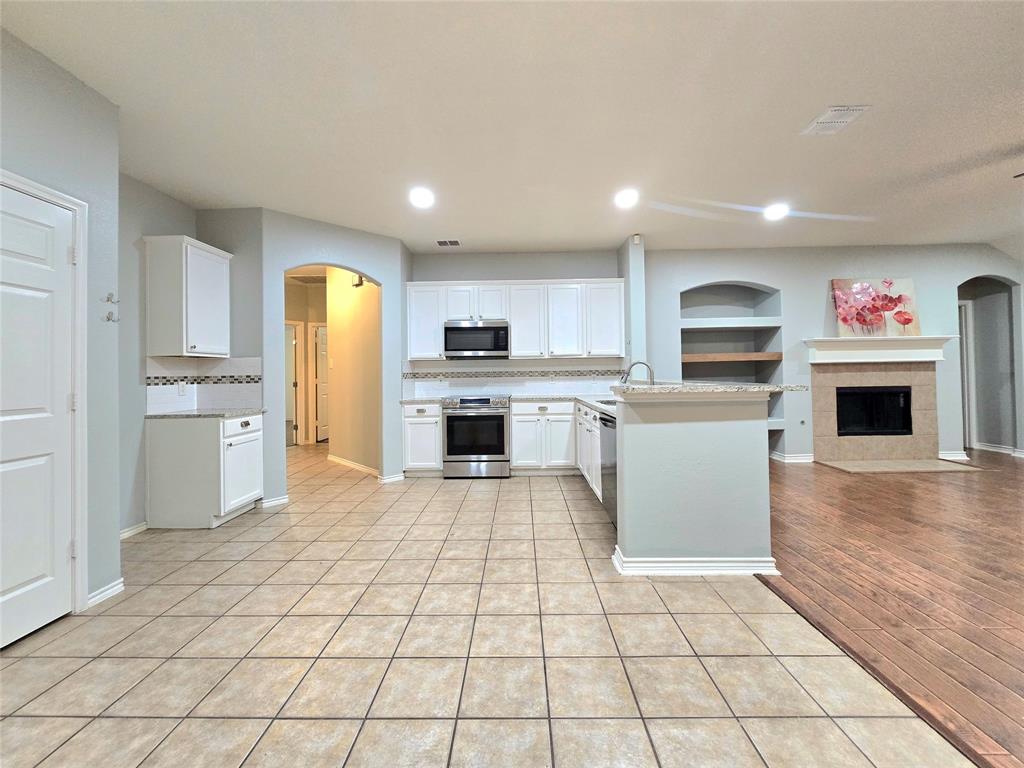 Lake Parks East - Residential Lease