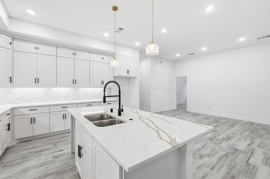 Loon Bay - Residential