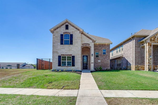 213 PARK VILLA LN, ALEDO, TX 76008 - Image 912185c74148bb4e276ccccbbcdbd502/314849626