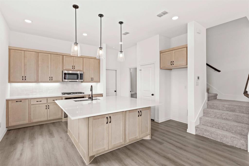 1110 Bexar Lane