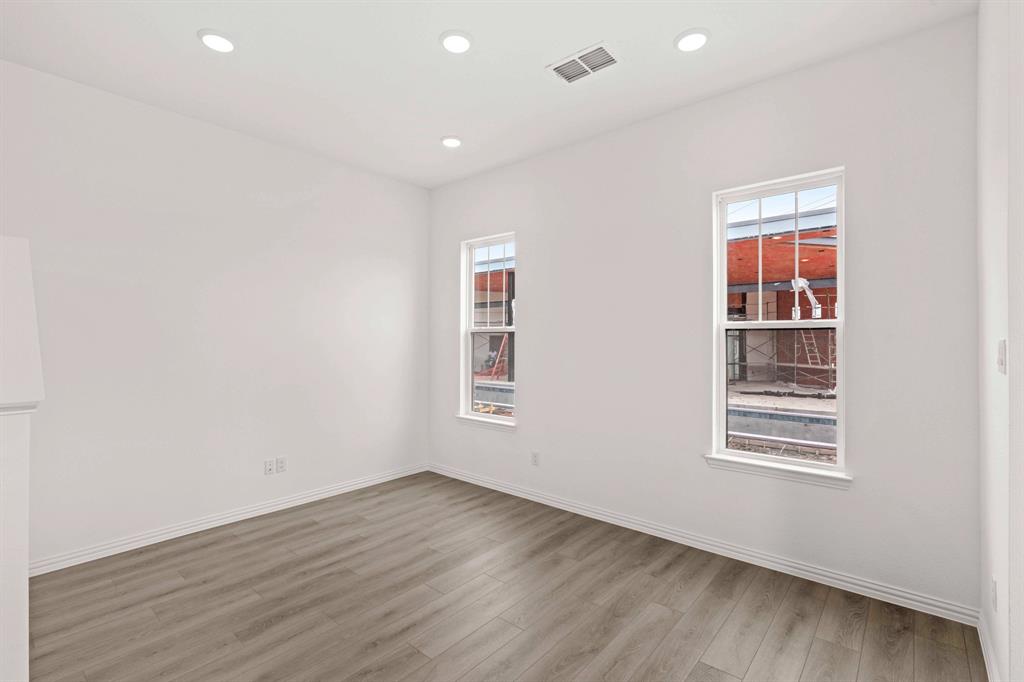 1110 Bexar Lane
