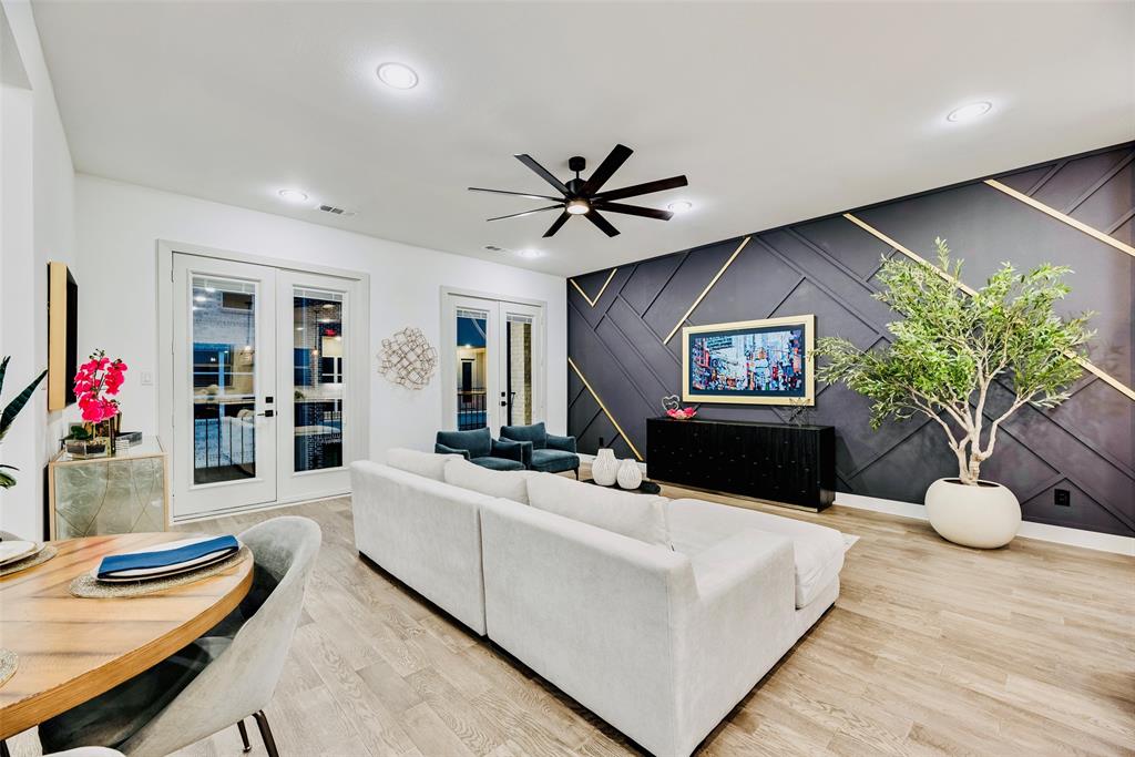 Soho Square Ph 1 - Residential