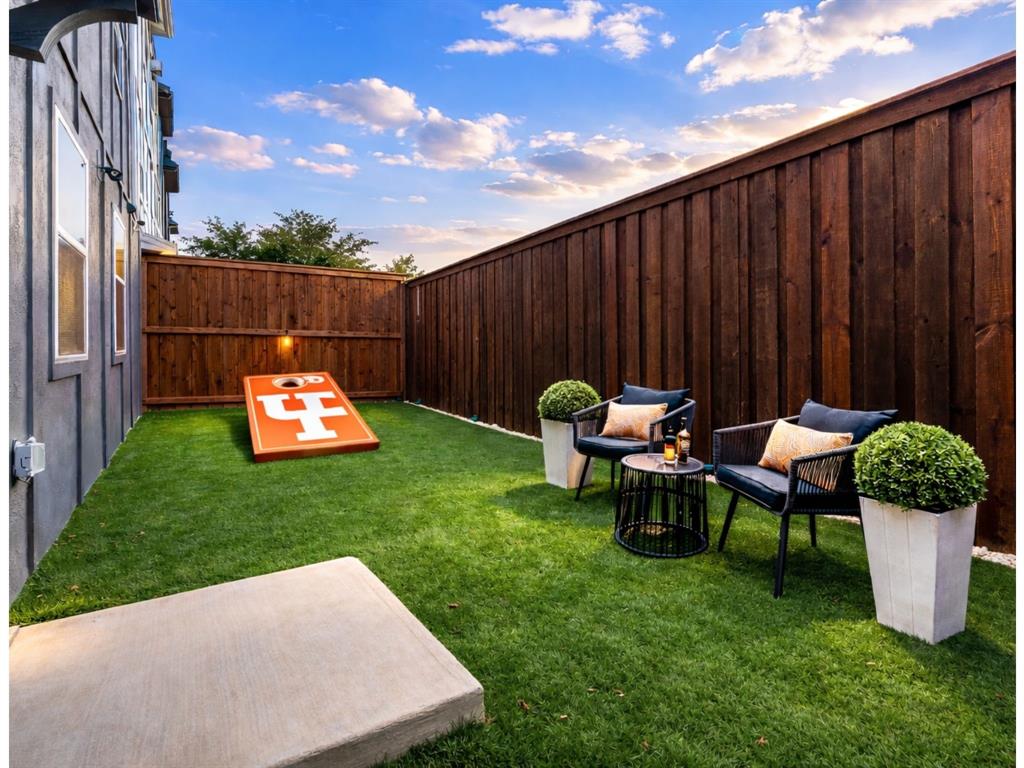 Soho Square Ph 1 - Residential