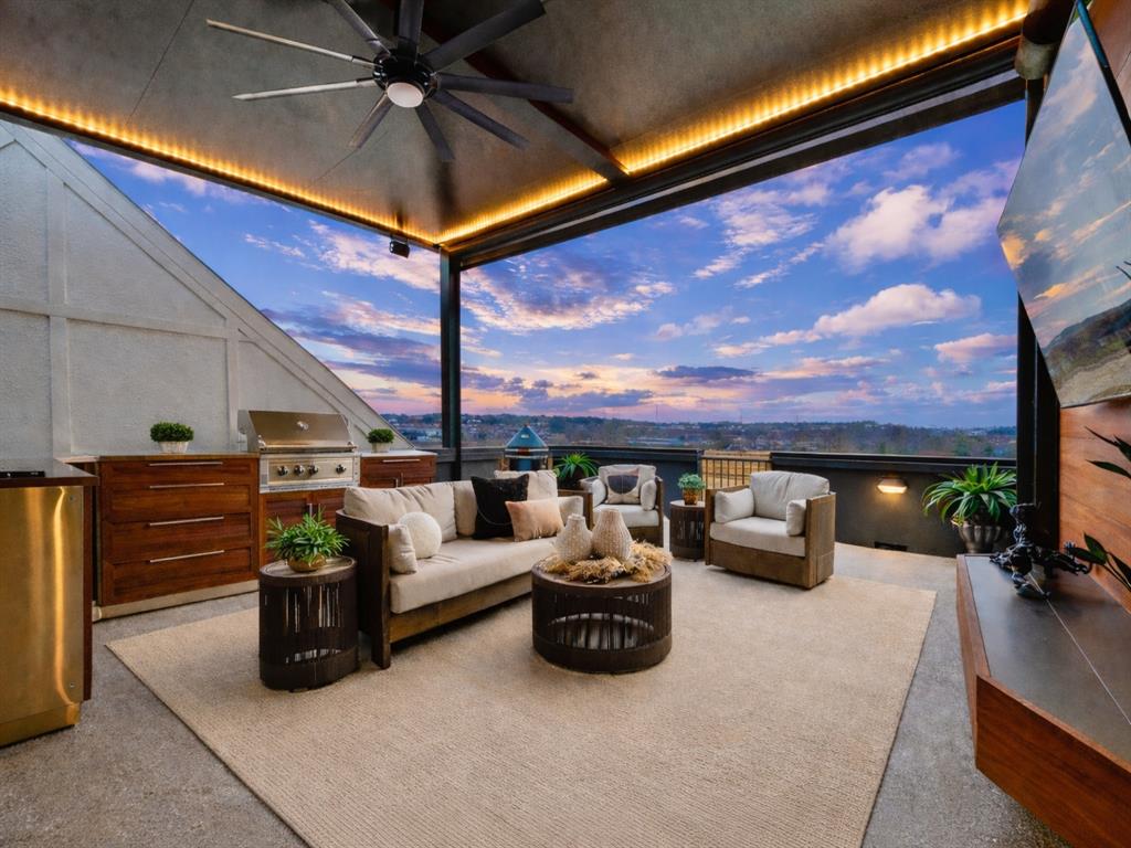 2651 Carmelita Street