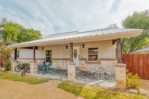 Photo of 411 S Prairie Street, Pilot Point, TX 76258 (MLS # 21397674)