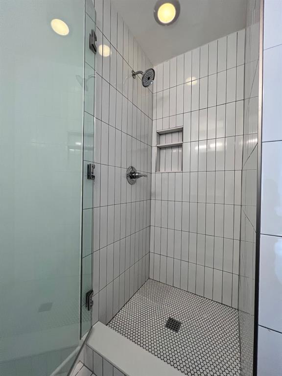 Lakeview Heights - Residential Lease