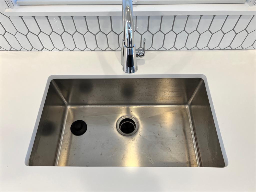 Lakeview Heights - Residential Lease