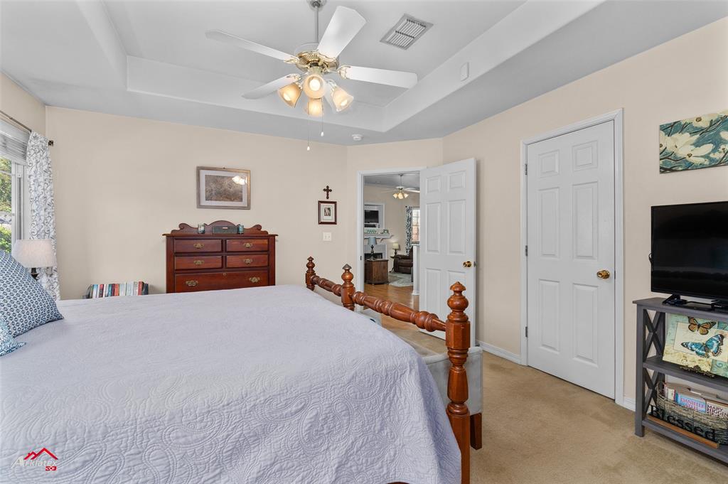 Kings Crossing - Residential