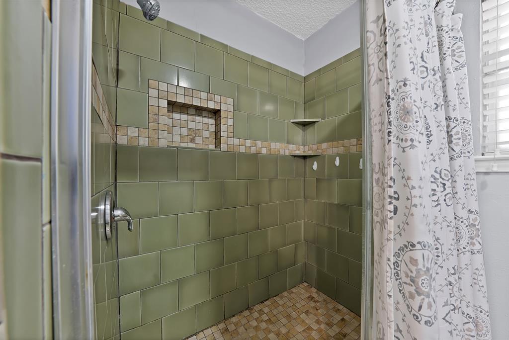 Fountain Mist Apt Add - Residential