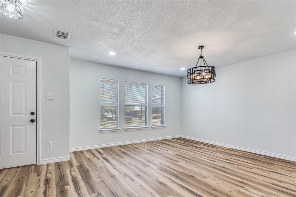 6524 Willow Oak Court