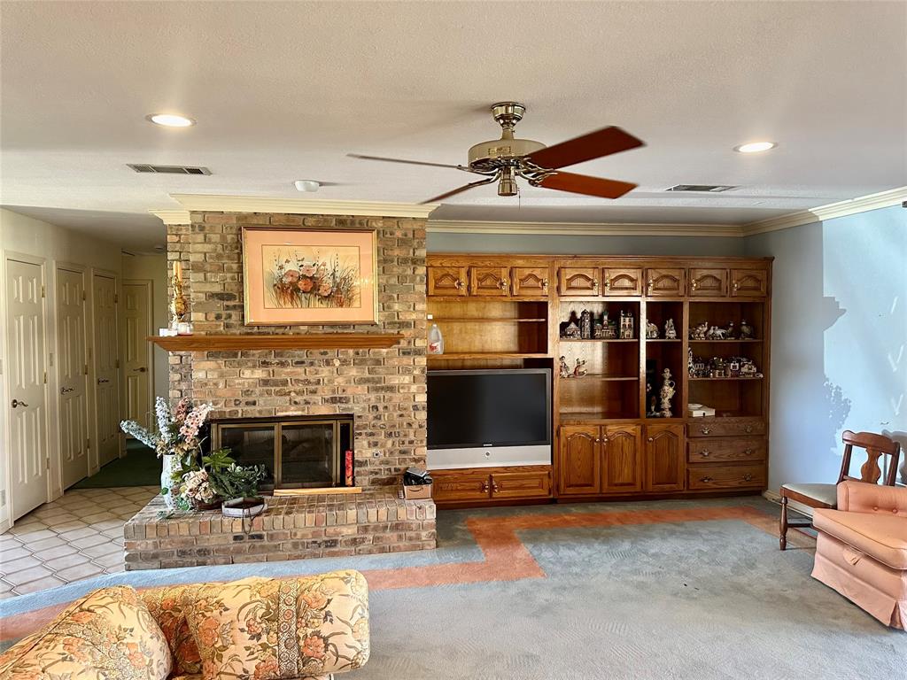 108 Heatherstone Circle