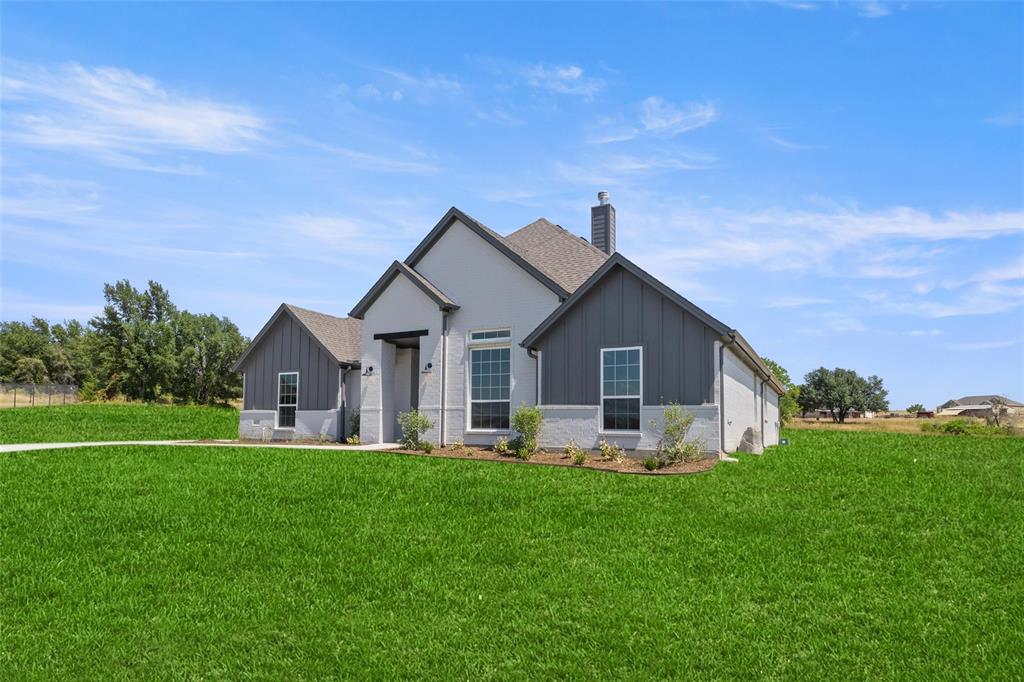 Whispering Winds - Residential