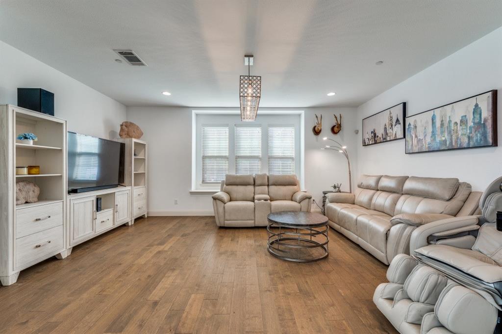 3029 Decker Drive