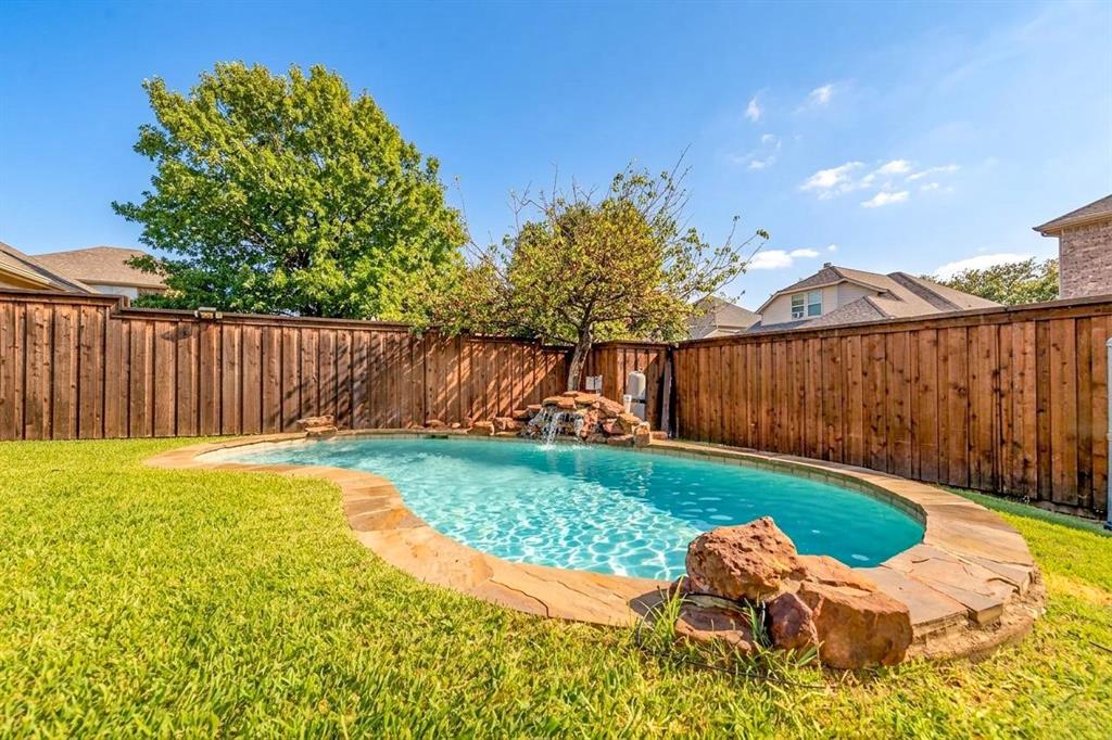 6521 Diamond Drive