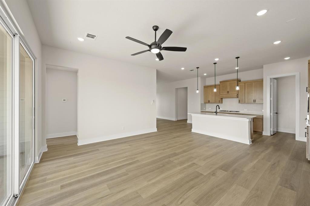 Treeline - Residential