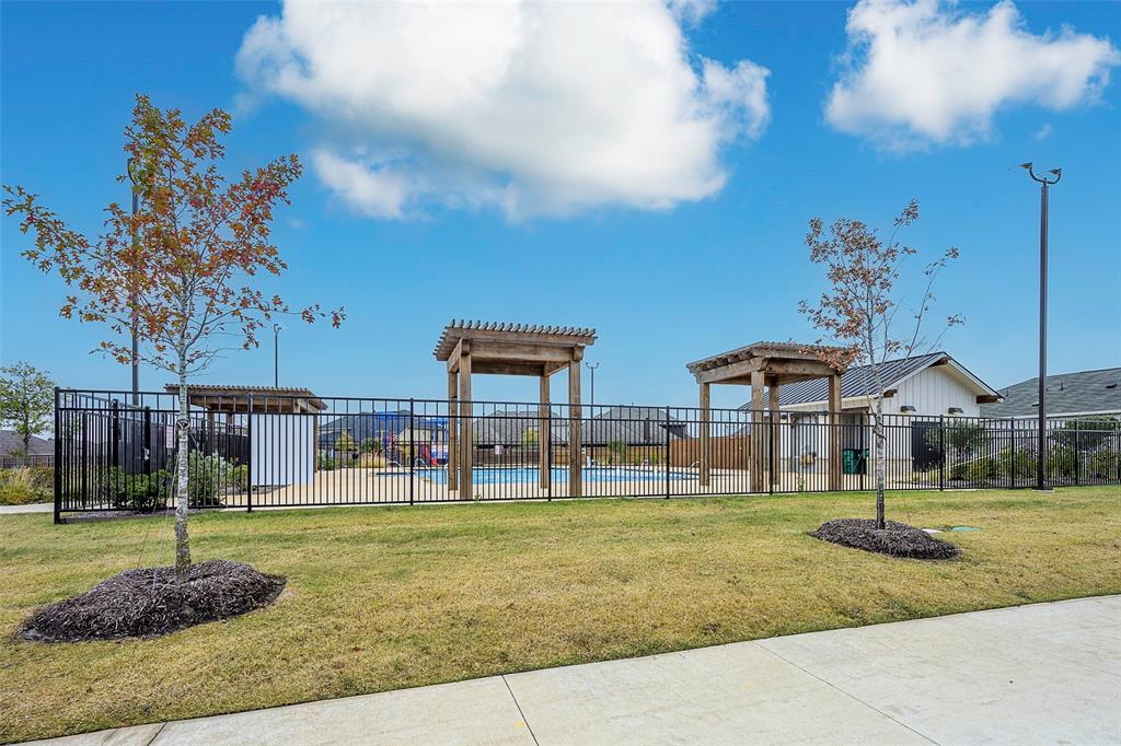 Falcon Heights Village 2 - Residential Lease