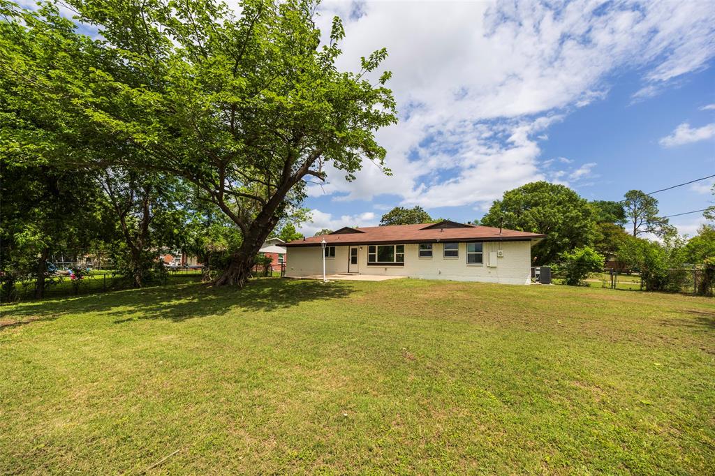 PRESTON HILLS - Residential