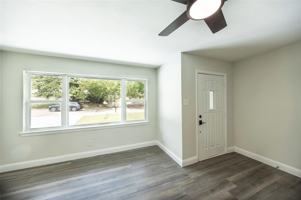 PRESTON HILLS - Residential