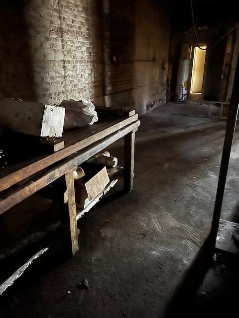 Queensborough Anx - Commercial Sale