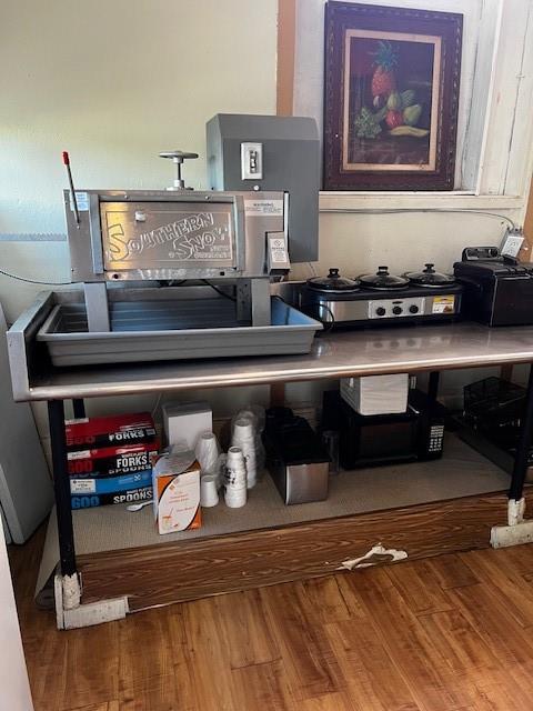 Queensborough Anx - Commercial Sale