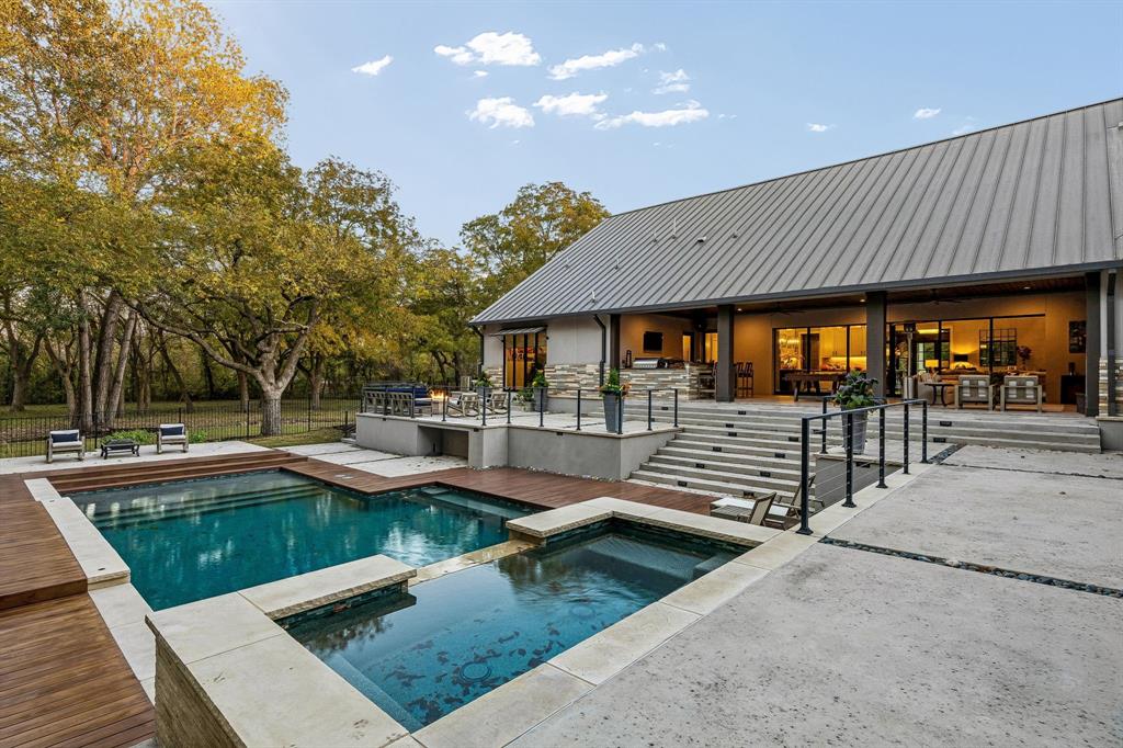 Jj Freshour 521 Add - Residential