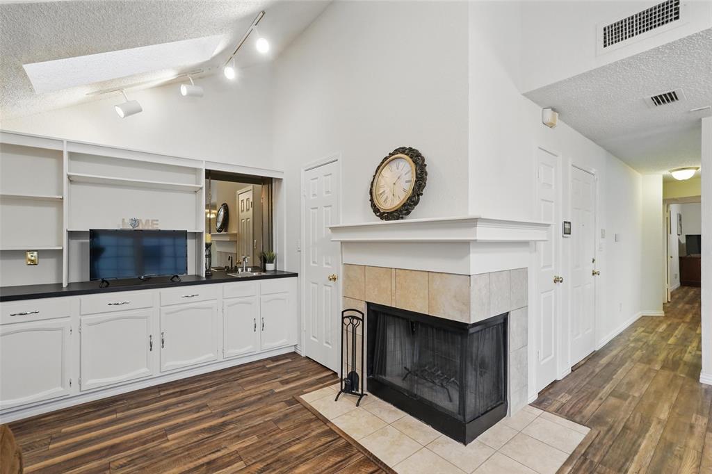 Springmont Condo Ph 01-04 - Residential