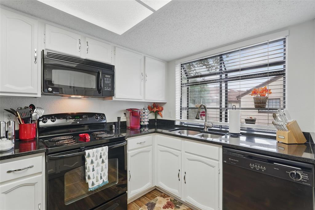 Springmont Condo Ph 01-04 - Residential